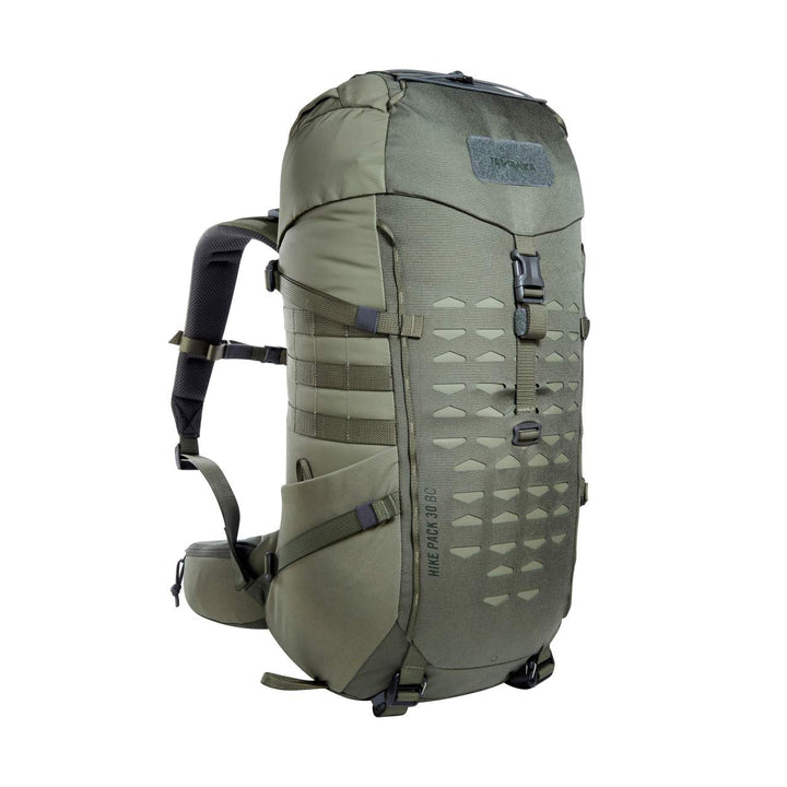 Black Raptor Beratung mit praxisnaher Outdoor Jagd und Tactical Ausruestung