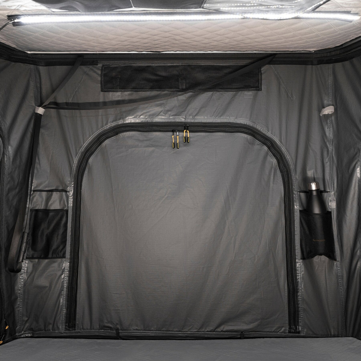 Dachzelt & Campingbox