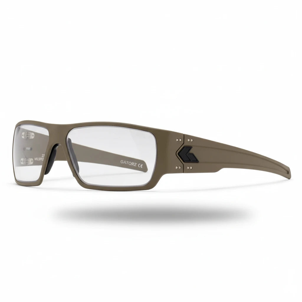 Taktische Schutzbrille GATORZ Specter mit braunem, robustem Rahmen und klaren, anti-beschlag Beschichtungslinsen.