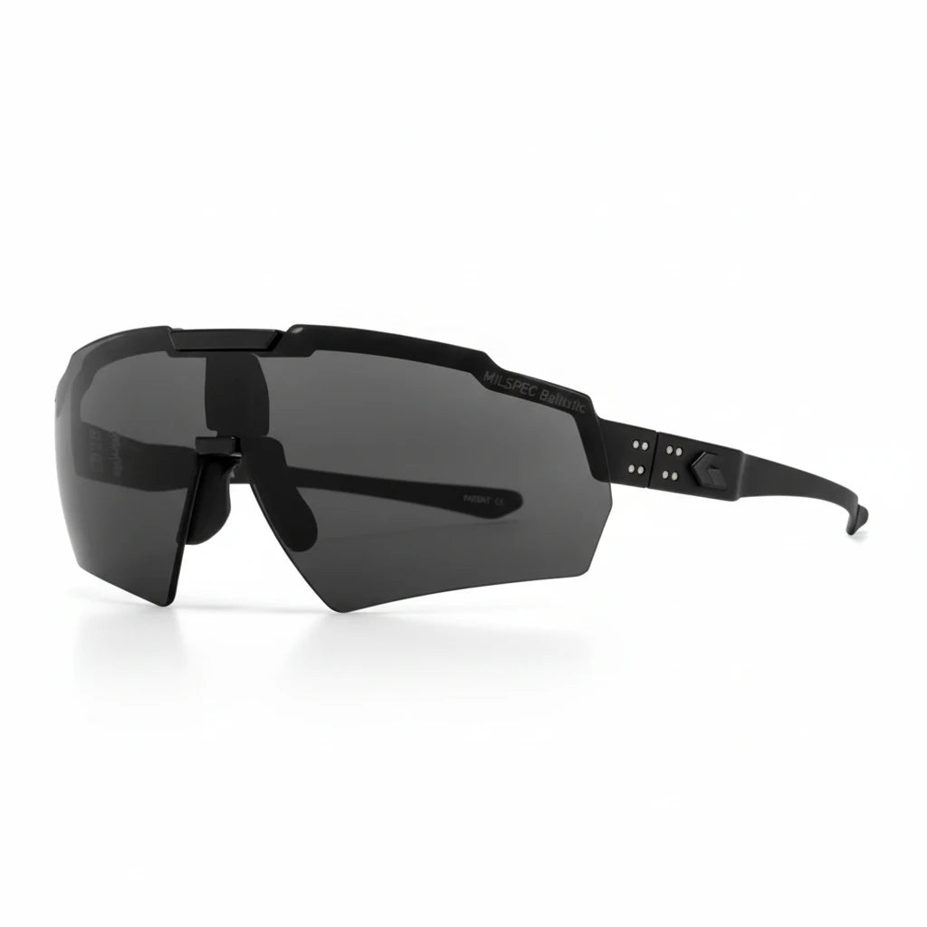 Schwarze GATORZ Ballistic Blastshield Schutzbrille mit getönten, kantigen Gläsern und matt-schwarzem Rahmen.