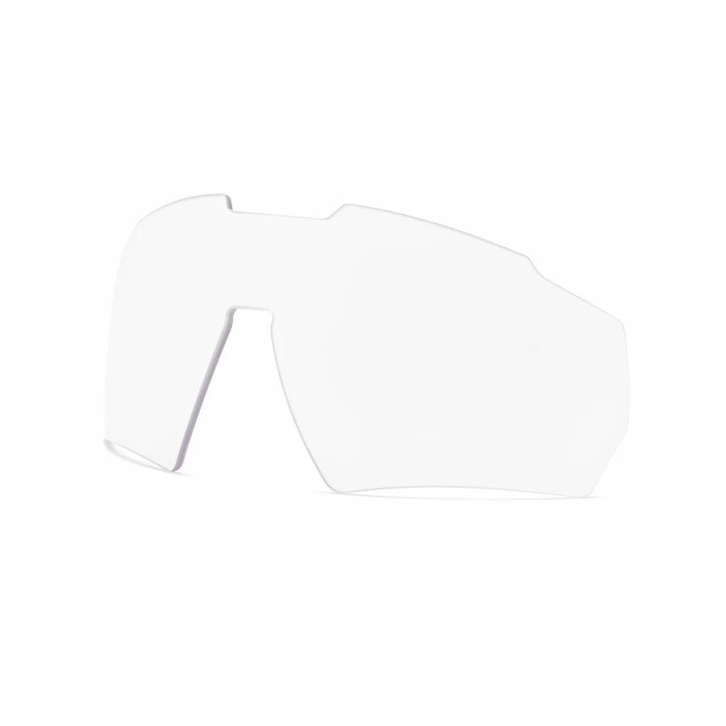 Transparente GATORZ Blastshield Ersatzlinse mit kantigem Design und gekerbtem unteren Rand, klar und kratzfest.