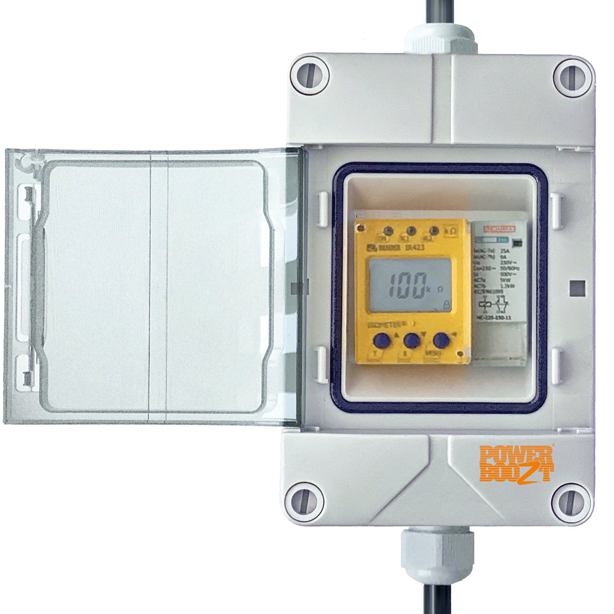 Geöffnetes Gehäuse eines Isolationswächters PB IBW 230-25, gelbe Elektronikplatte sichtbar, Display zeigt 100 kΩ, Kabelanschluss oben