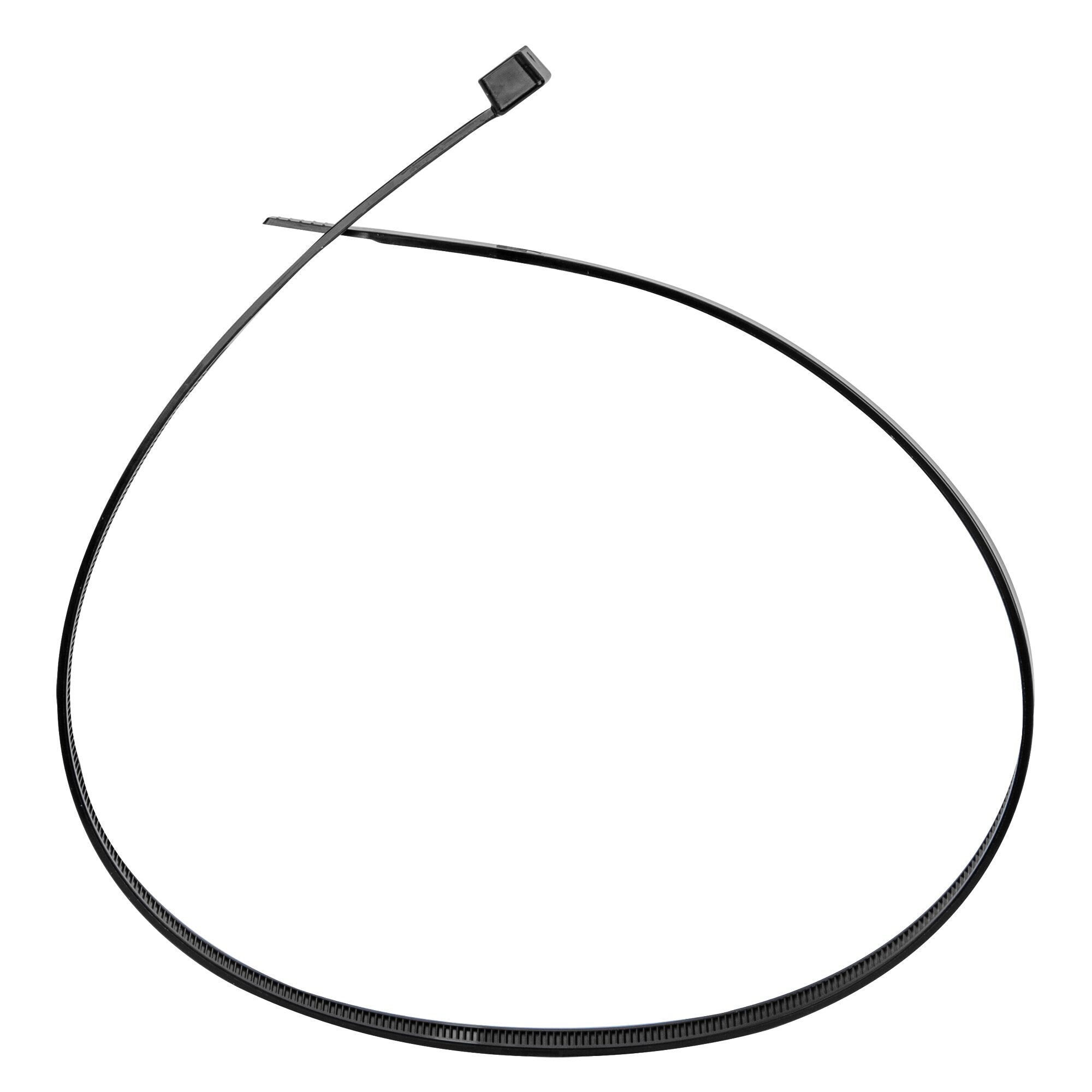 Schwarzer Kabelbinder mit gezahnter Oberfläche und rechteckigem Verschlusskopf, zu einem großen Kreis gebogen, vor weißem Hintergrund