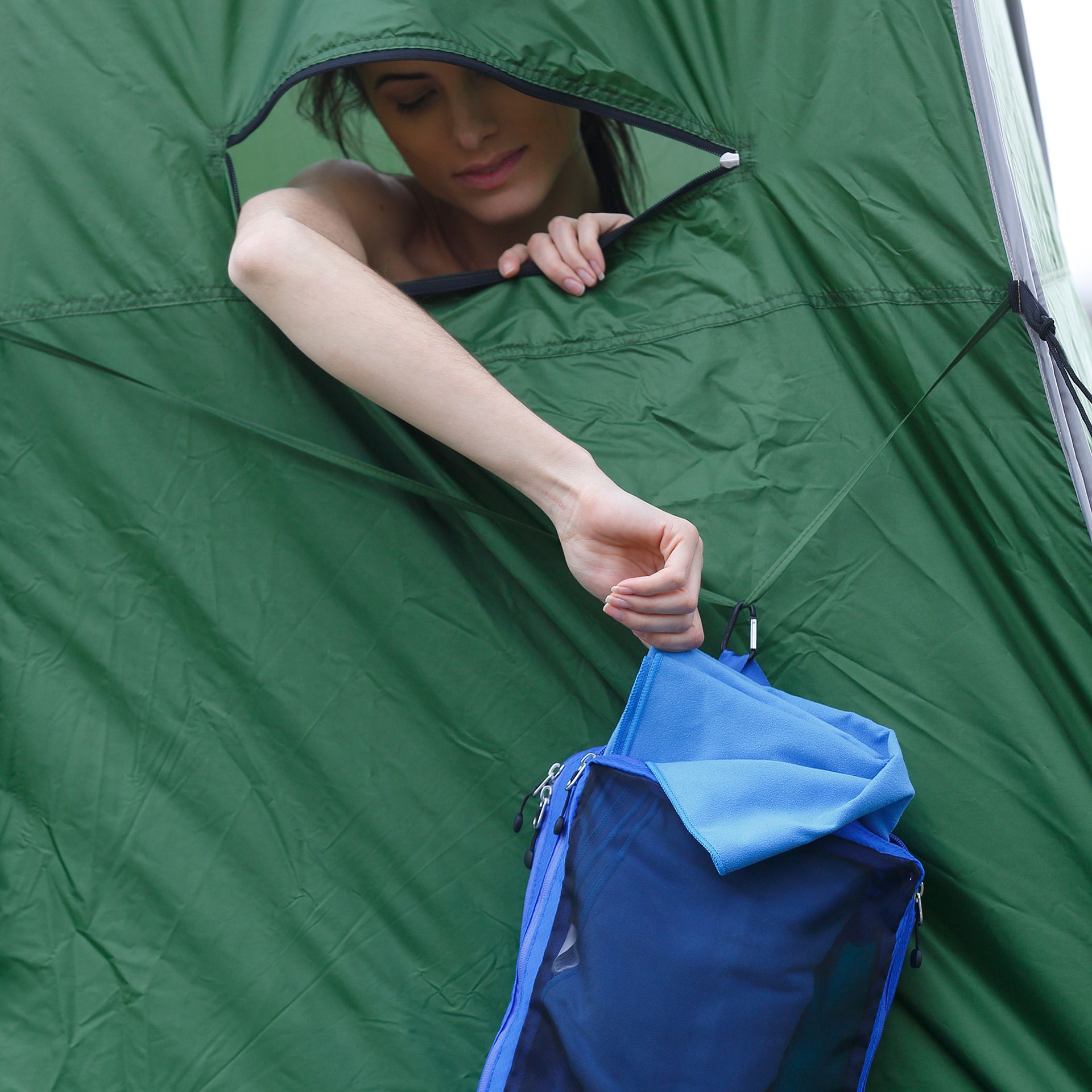 Coghlans Packtasche Wet/Dry – Anwendung