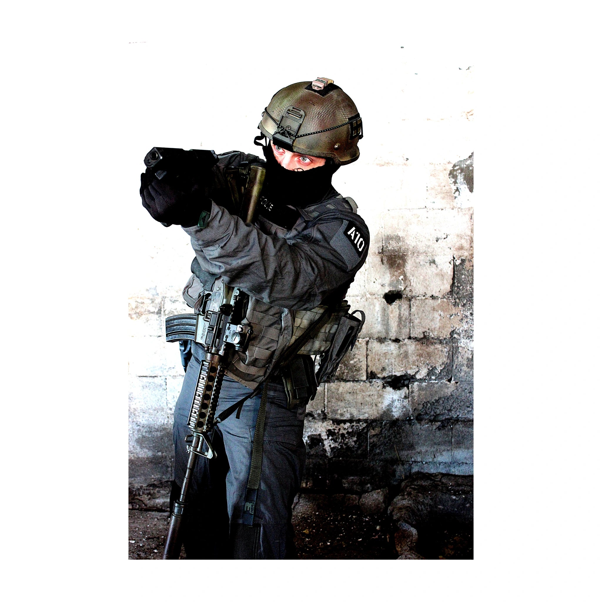 3HGR Recon in einer körpernahen Trageposition