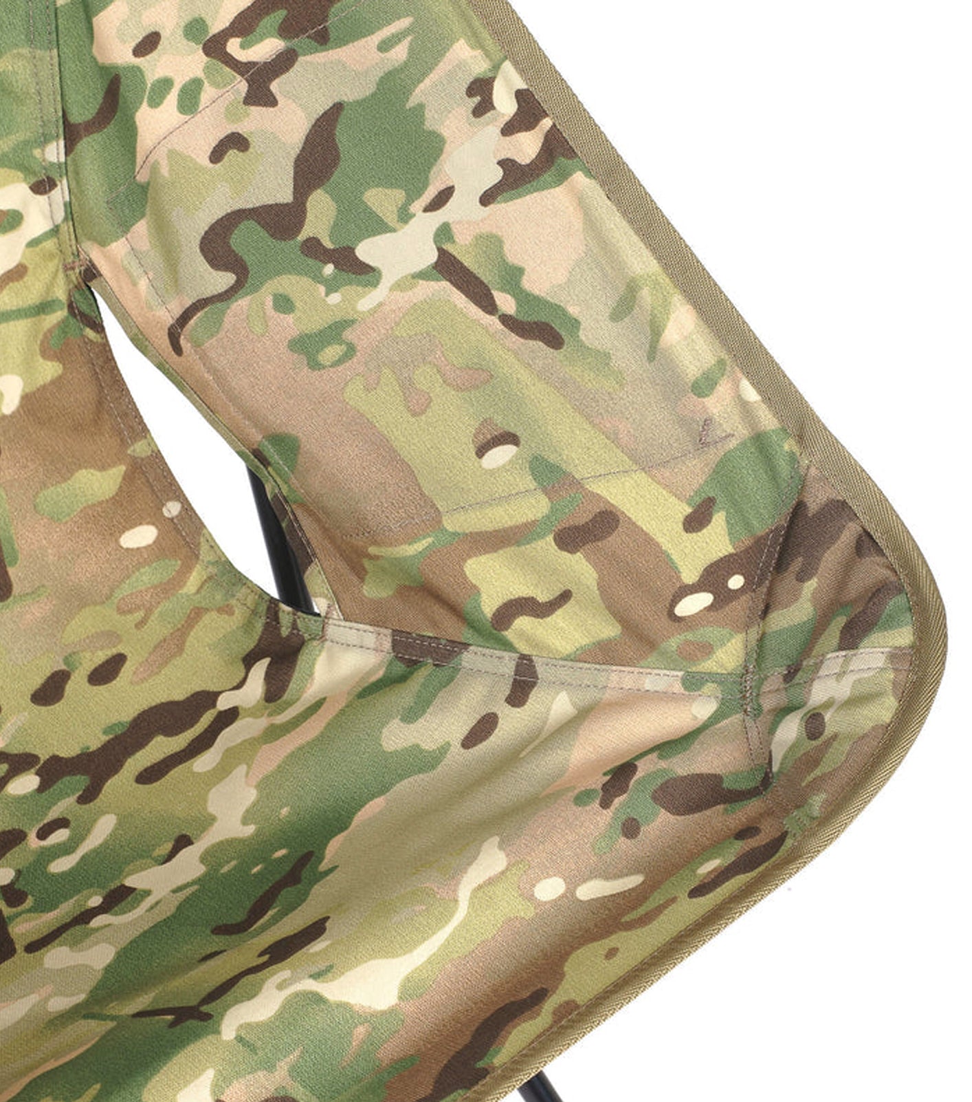 Helinox Tactical Chair One – kompakter Multicam-Campingstuhl – Produktansicht 3
