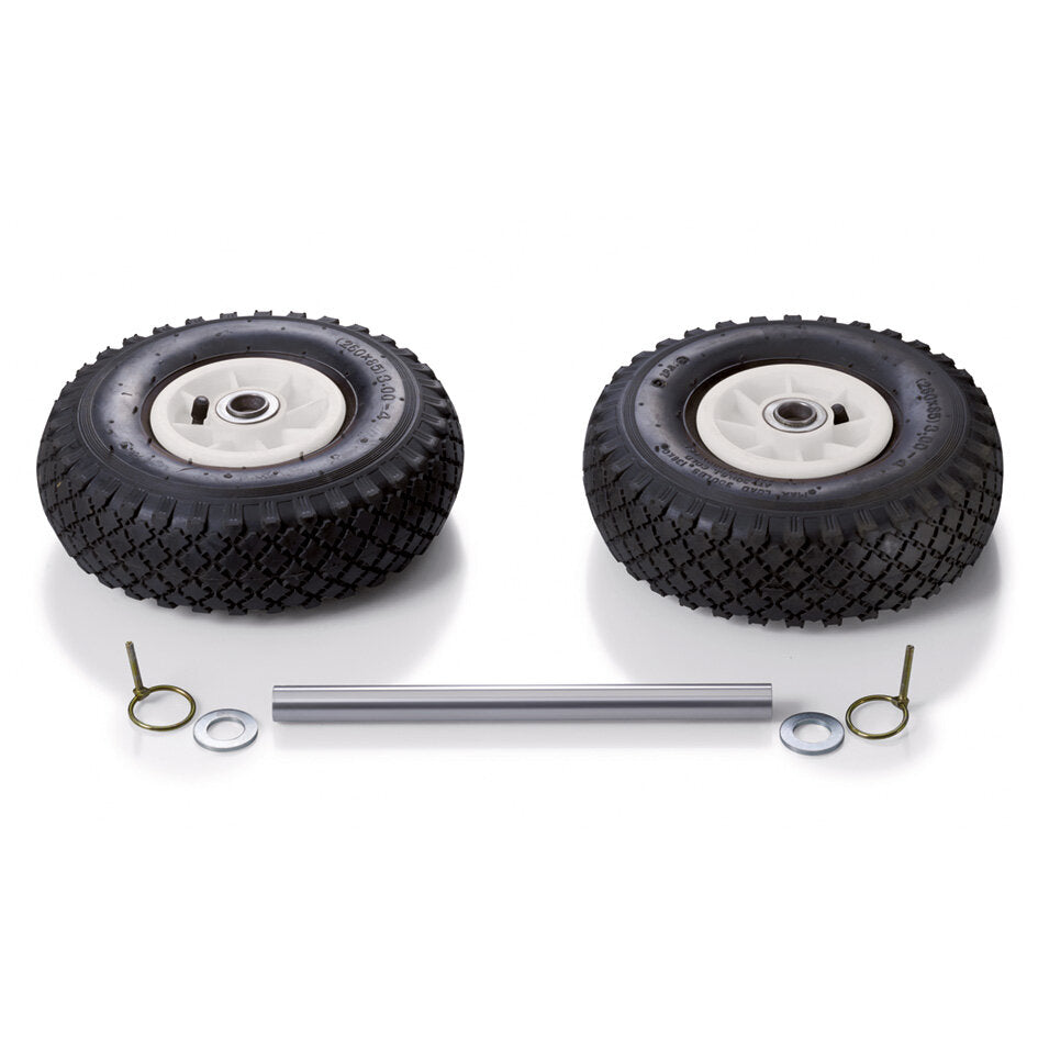 Zwei schwarze Reifen mit weißen Naben, zentrale Metallachse, Sicherungsringe und Unterlegscheiben daneben, Easy Wheel Set für Deichsellaufräder