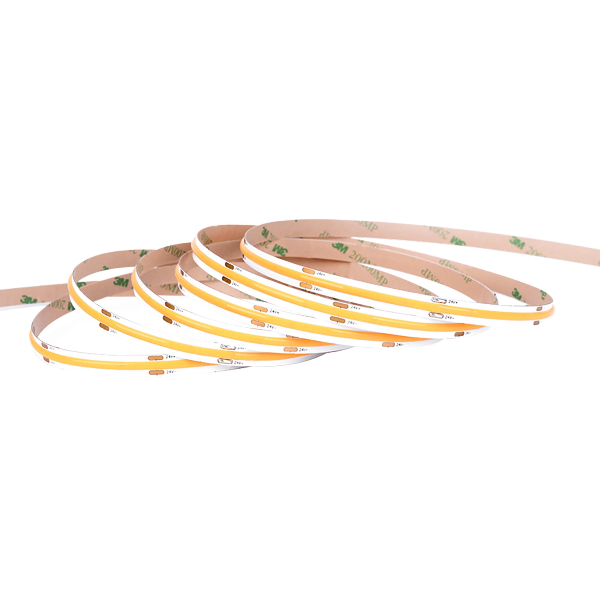 Mehrfach aufgewickelter flacher LED-Lichtband-Streifen, beige Träger mit grünem 3M-Aufdruck, sichtbare orange LEDs, Schnittmarken, Länge 100 cm