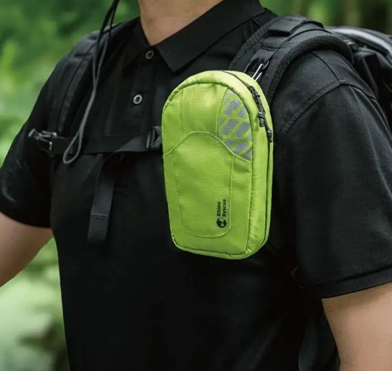 Rhino RescueRhino Rescue Outdoor Primary First Aid Standard Set - Black Raptor