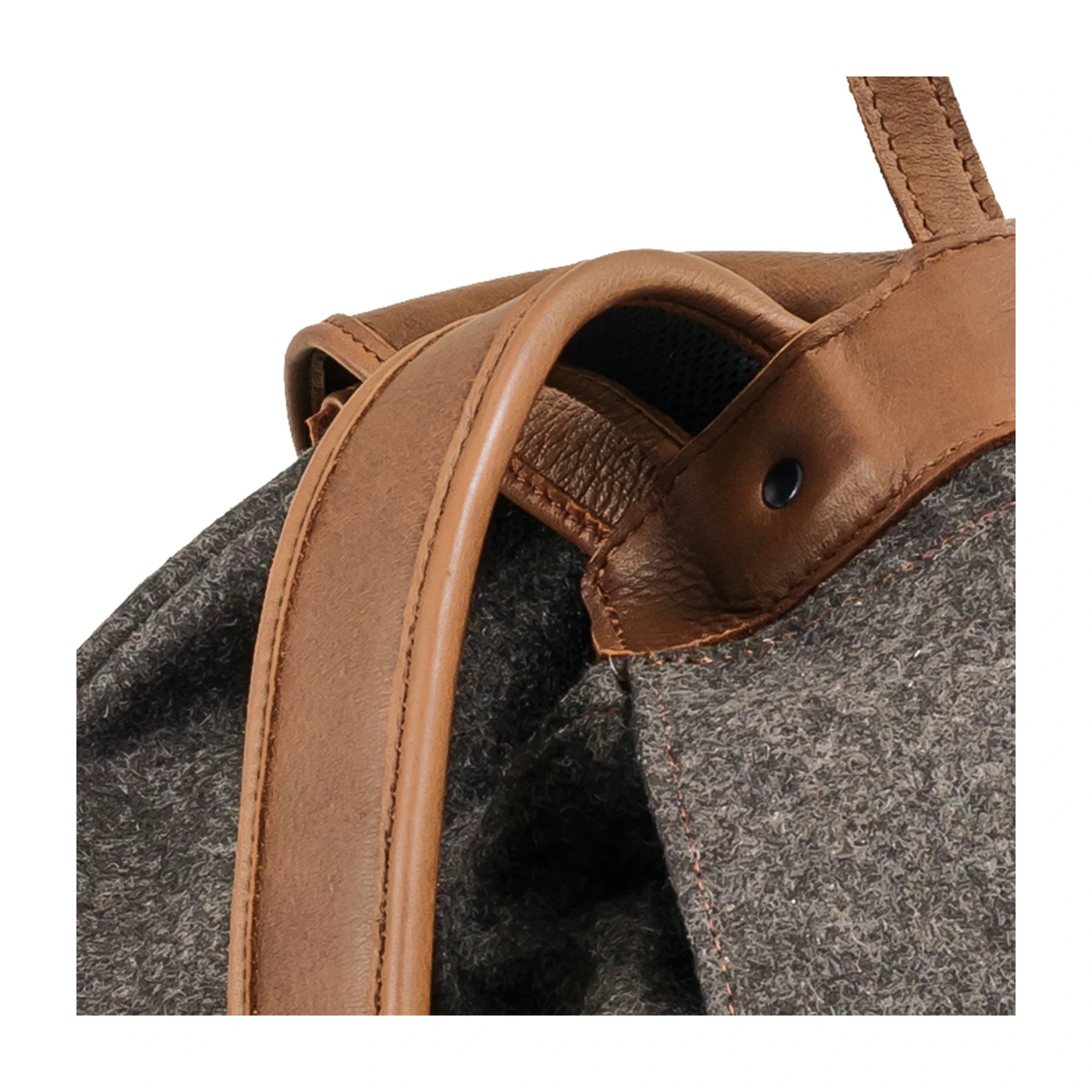 AKAH Rucksack Loden de Luxe mit Elchleder – Produktansicht 3