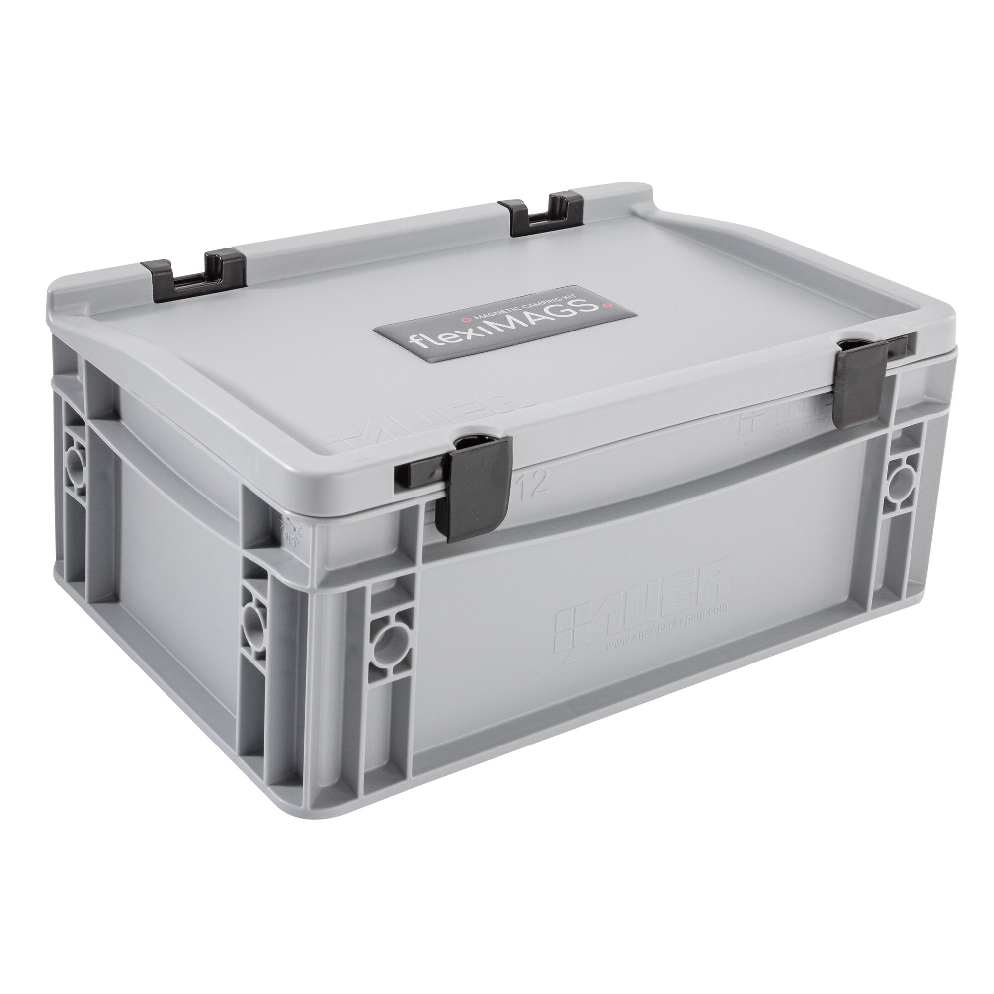 Graue Kunststoffbox mit Deckel, zwei schwarzen Clips und seitlichen Verstrebungen; Etikett flexiMAGS MAGNETIC CAMPING KIT sichtbar