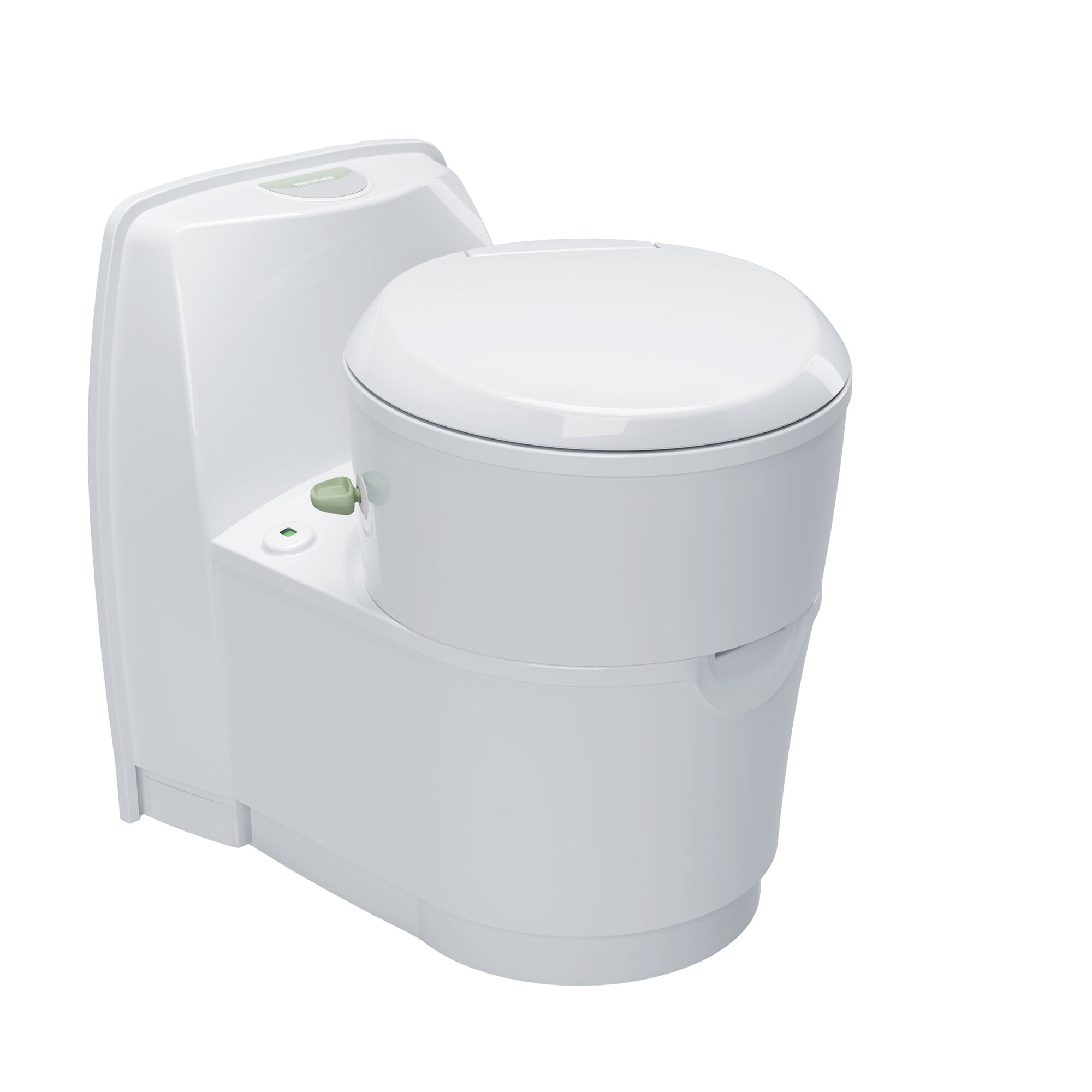 Weiße Trenntoilette mit geschlossenem Deckel, seitlich am Spülkasten ein grün gefärbtes Bedienfeld und ein kleines grünes Knöpfchen am Tankrand