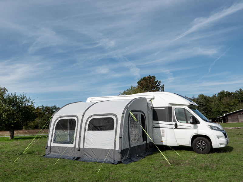 Reimo Tent Technology freistehendes Luftvorzelt TOUR PONZA AIR 390 für Reisemobile
