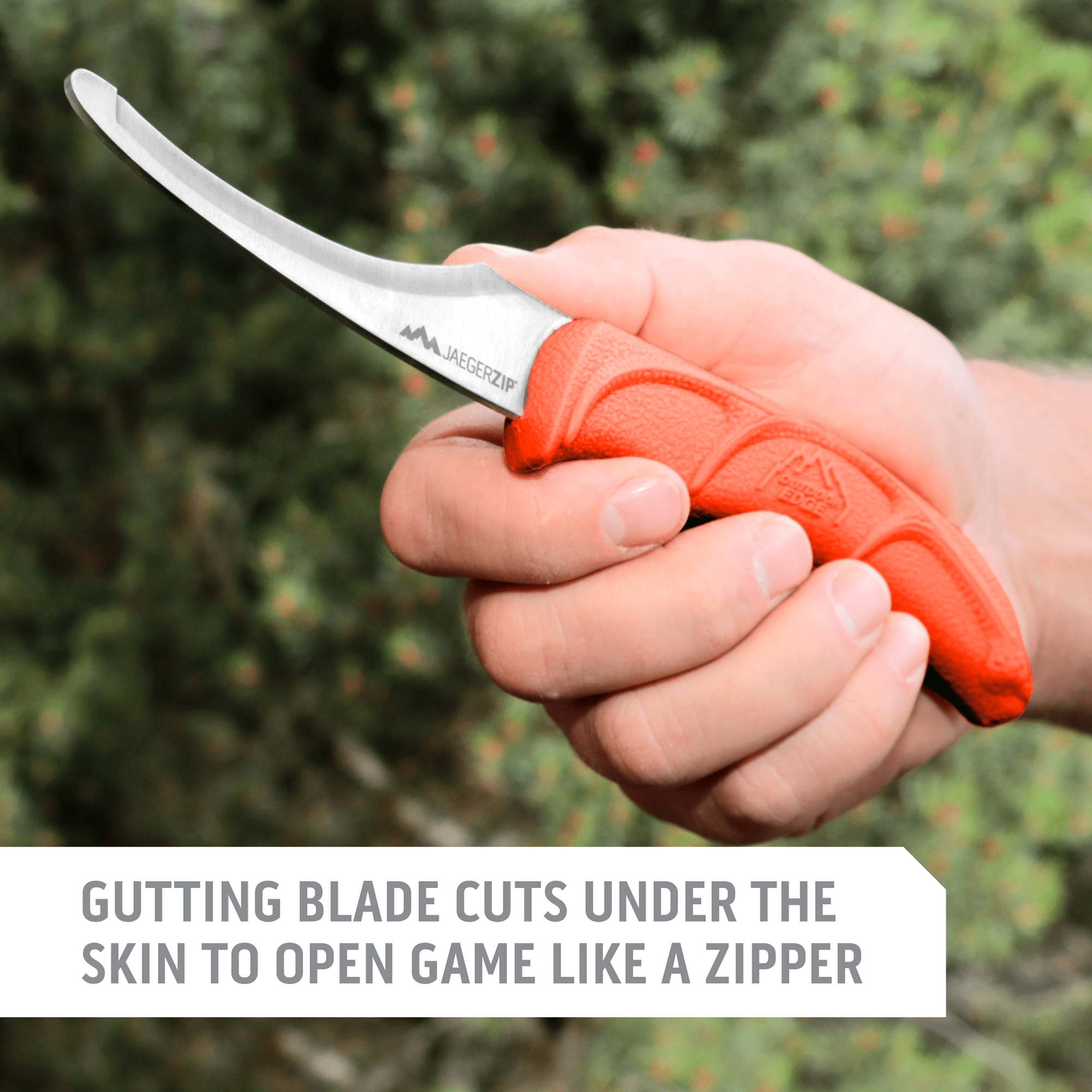 Outdoor Edge Jaeger Pak · Aufbruchklinge in der Hand