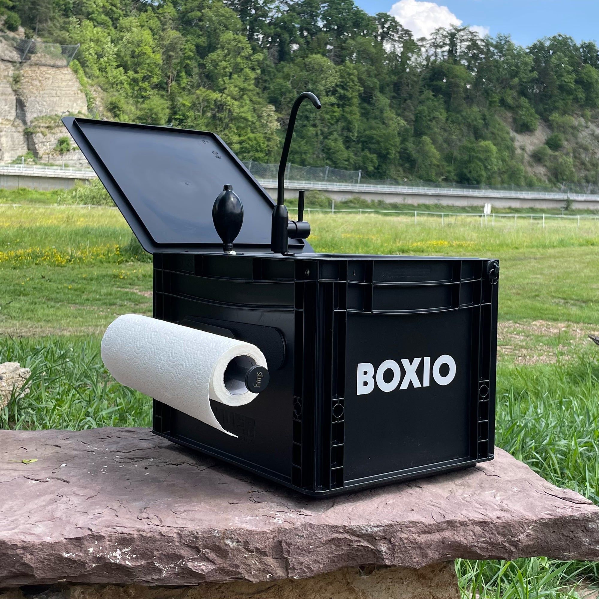 BOXIO x Silwy® Magnetischer Küchenrollenhalter – Produktansicht 3