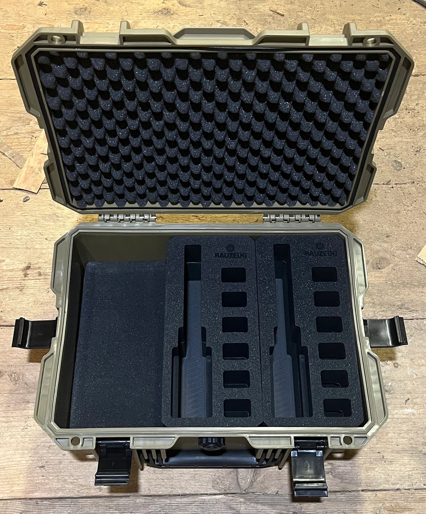 RAUZEUG Rugged GearRAUZEUG 1 - Pistol Insert - Black Raptor
