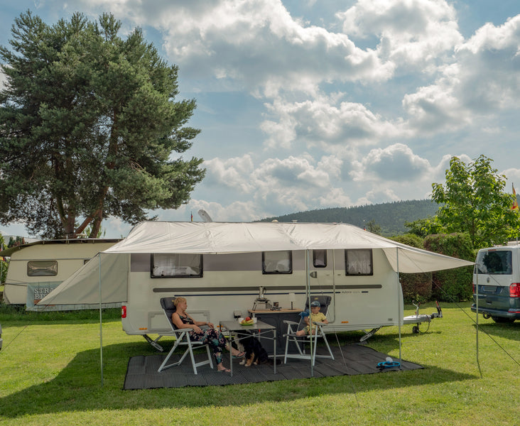 Reimo Tent Technology COMO 10 Sonnensegel – 900 × 240 cm, Hellgrau