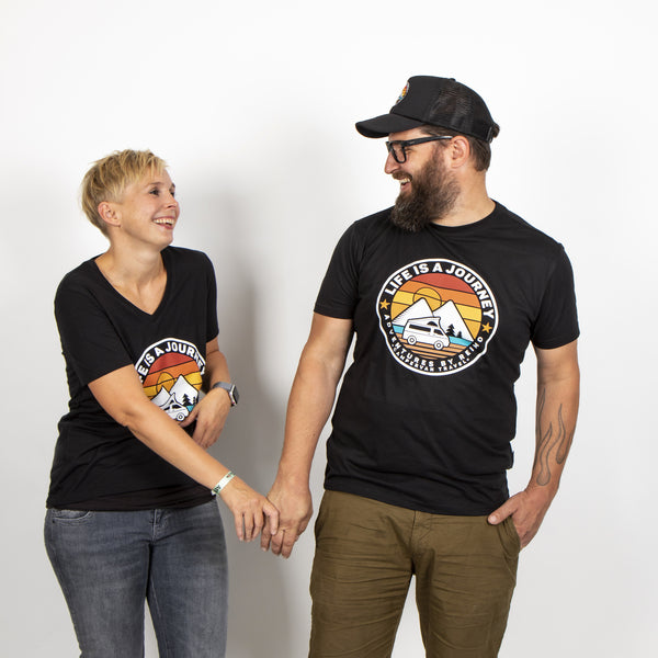 Reimo LIFE IS A JOURNEY Herren-T-Shirt – Schwarz, Größe S