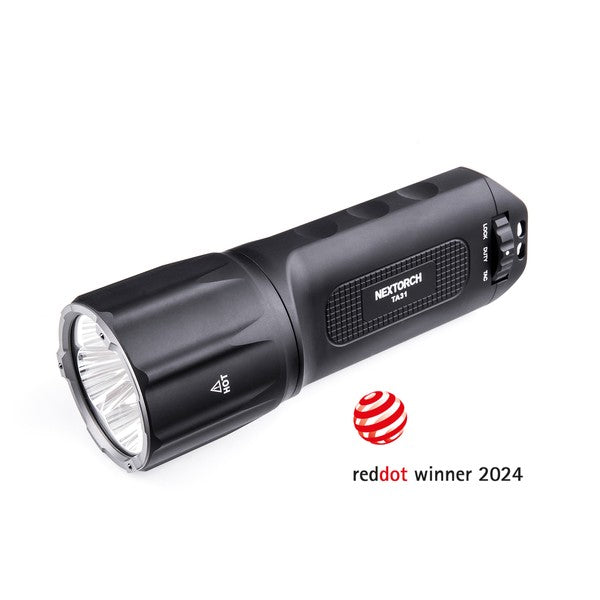 Schwarze NEXTORCH TA31 taktische LED-Taschenlampe mit breitem Reflektor und rutschfestem Griff, Red Dot 2024 Gewinner.