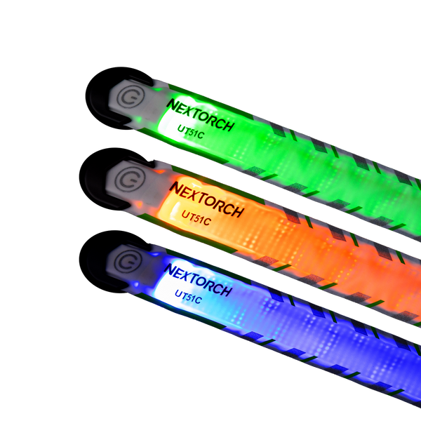 Drei NEXTORCH UT51C LED-Signalbänder, leuchtend in Grün, Orange und Blau, mit 360° Warnlicht und transparentem Gehäuse,.