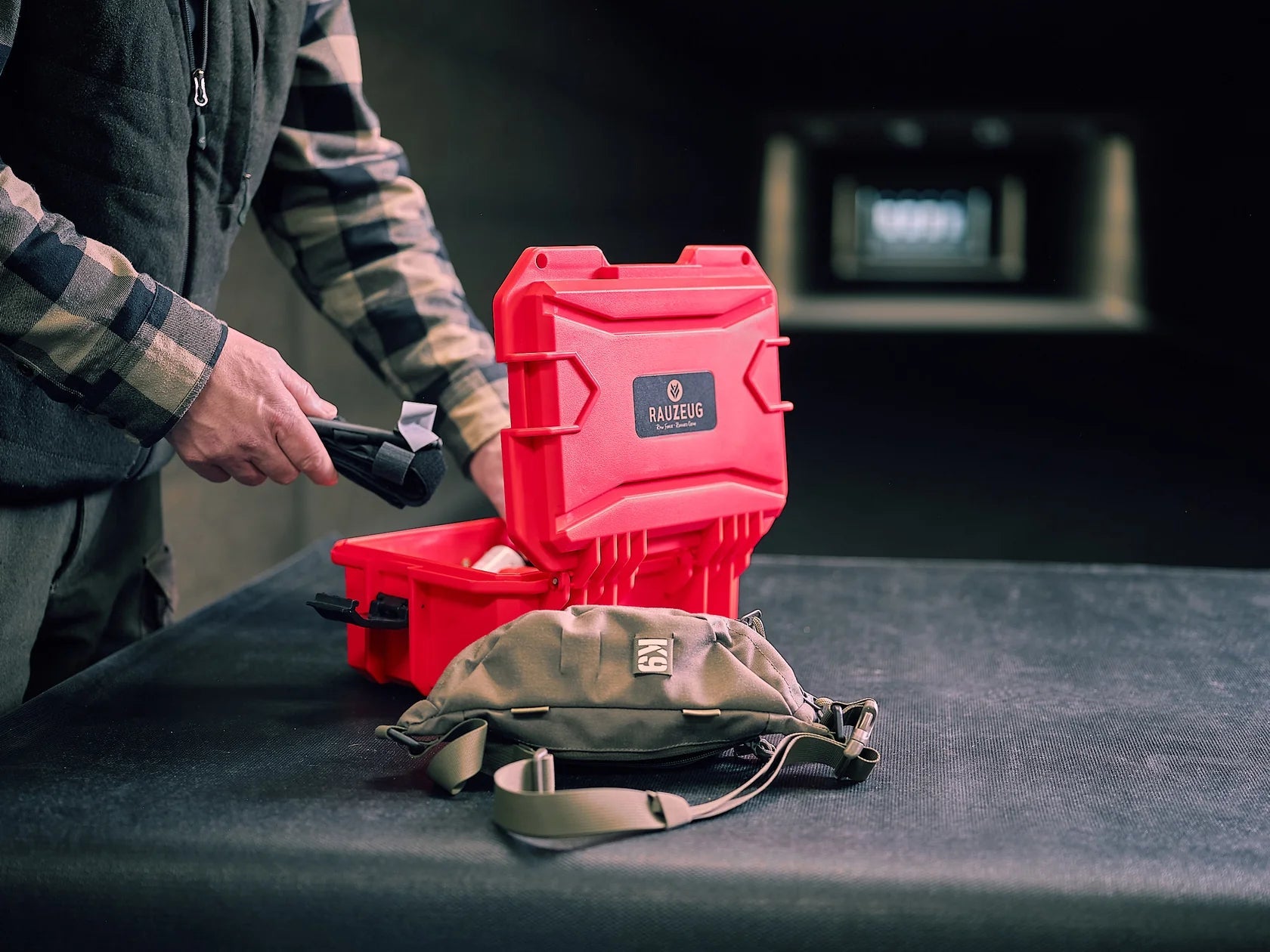RAUZEUG Rugged GearRAUZEUG RC300 - Black Raptor