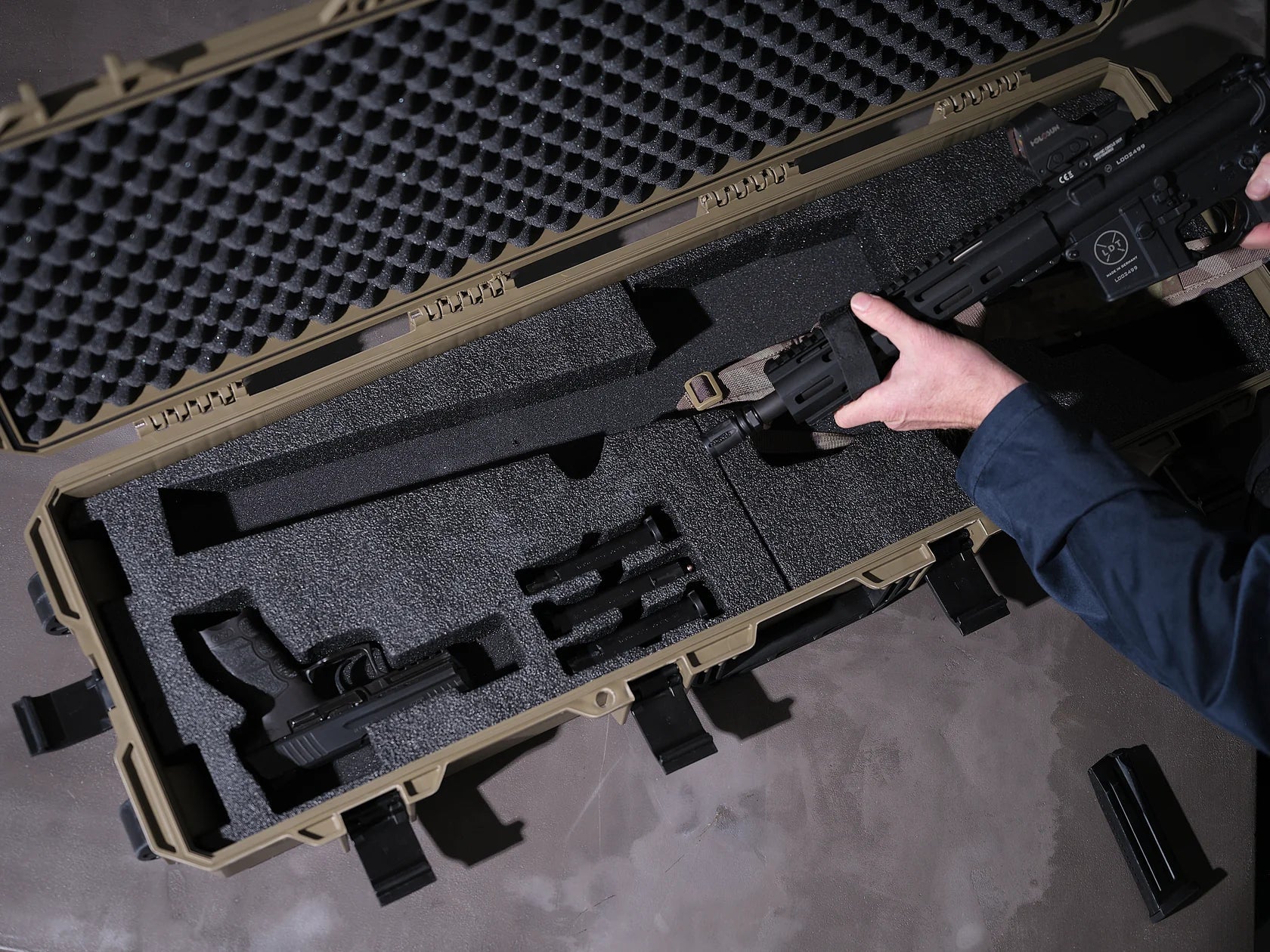 RAUZEUG Rugged GearRAUZEUG RGC1020 - Black Raptor