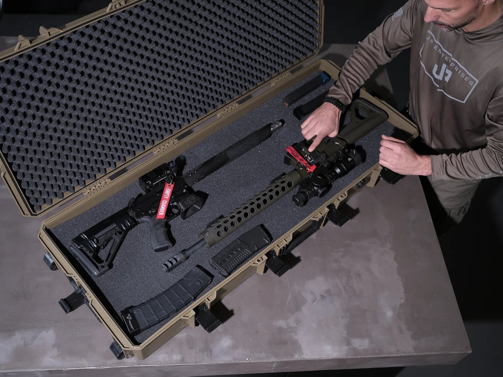 RAUZEUG Rugged GearRAUZEUG RGC1220D - Black Raptor