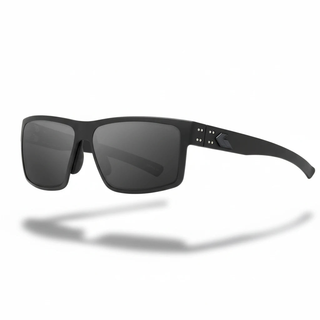 Schwarze GATORZ MILSPEC Ballistic Schutzbrille mit mattem Cerakote-Rahmen, rechteckigen dunklen Gläsern und integriertem.