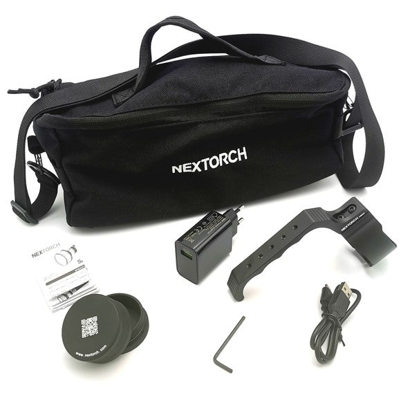 NextorchNEXTORCH Saint Torch 31 – 20.000 Lumen Einsatzscheinwerfer - Black Raptor