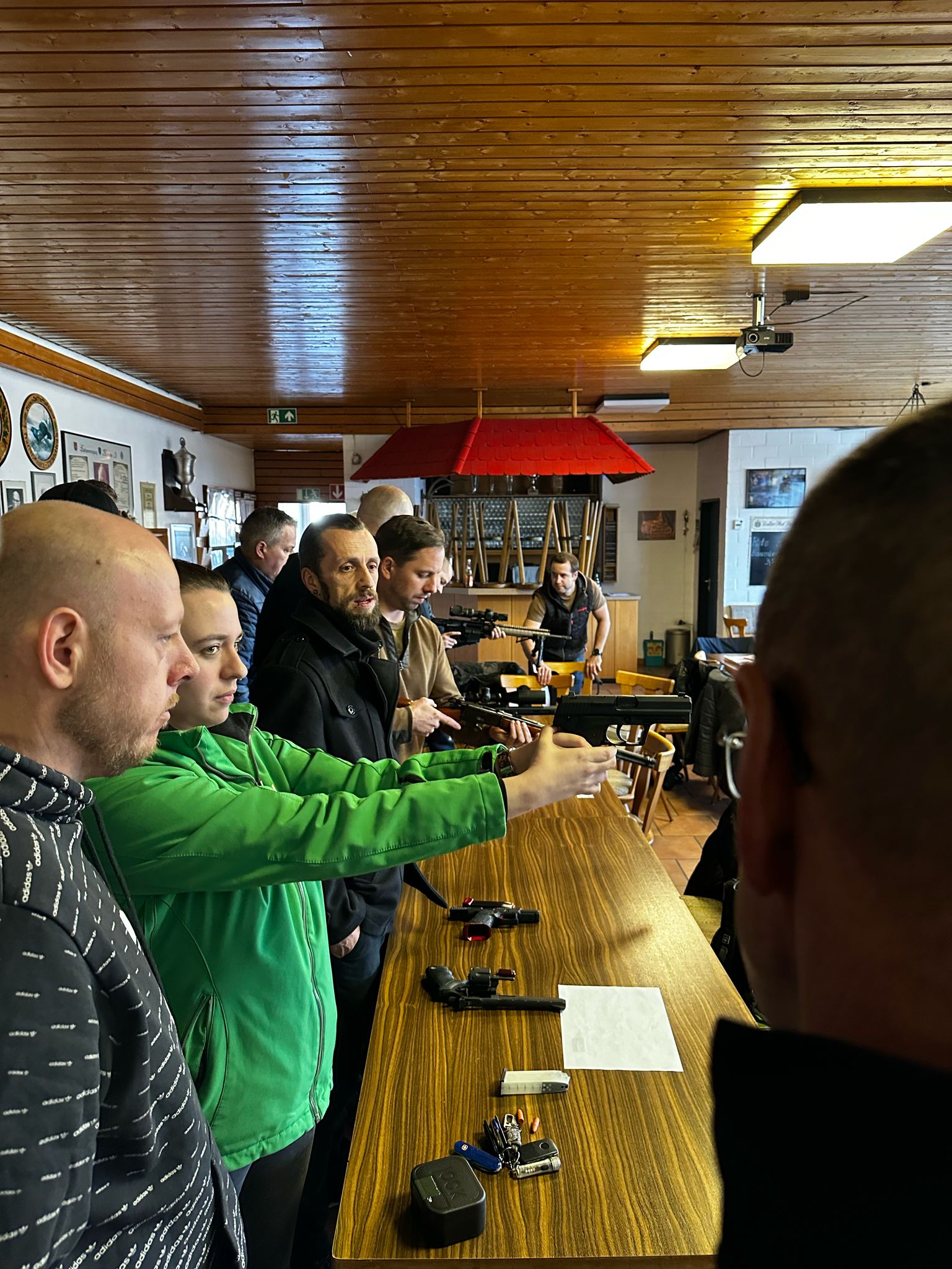 VIP Waffensachkunde AS Schießausbildung Bild 4