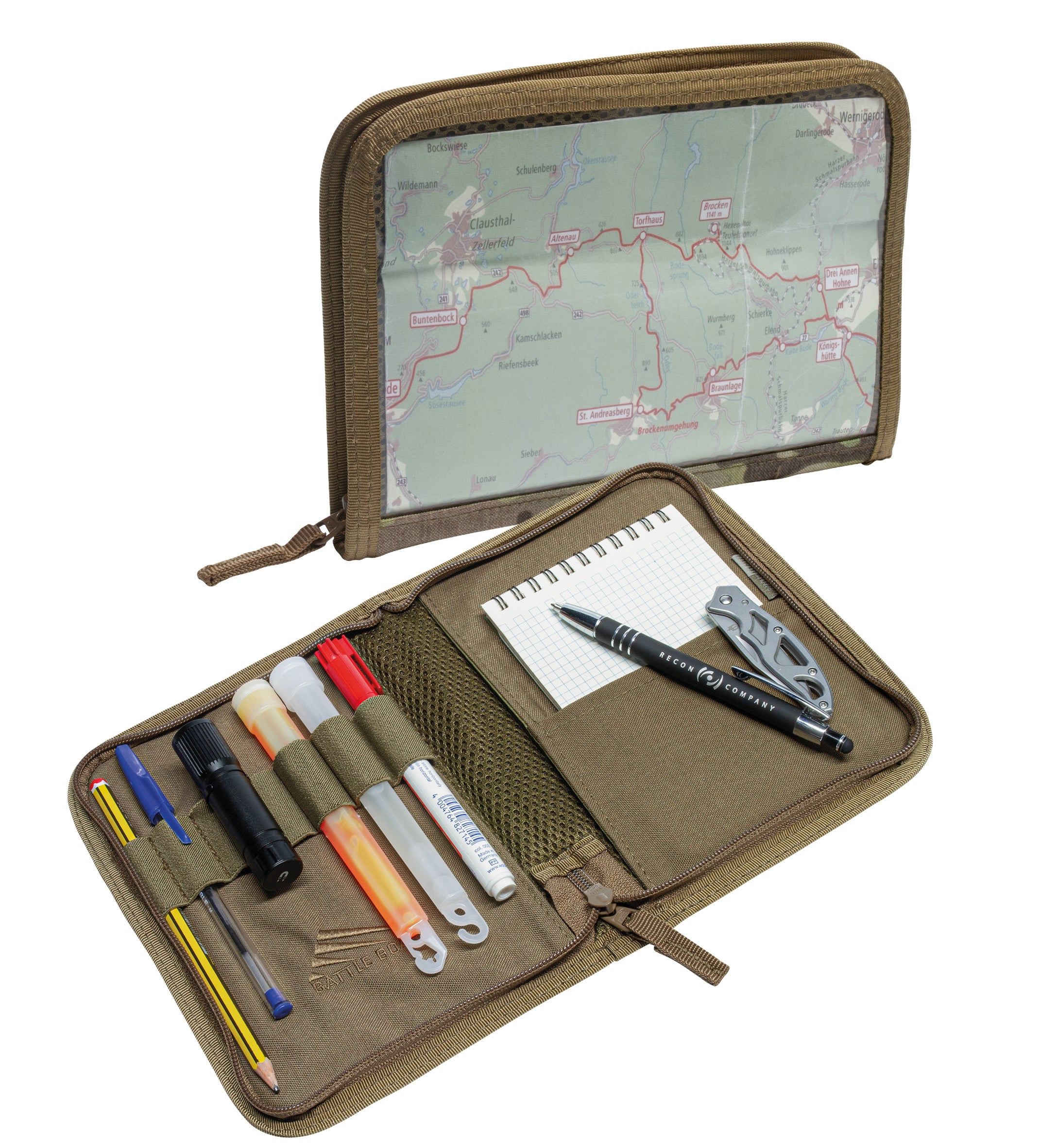 Battle Board Scout Notebook Small Multicam – geöffnet mit Kartenfach, Stifthaltern und Notizfach