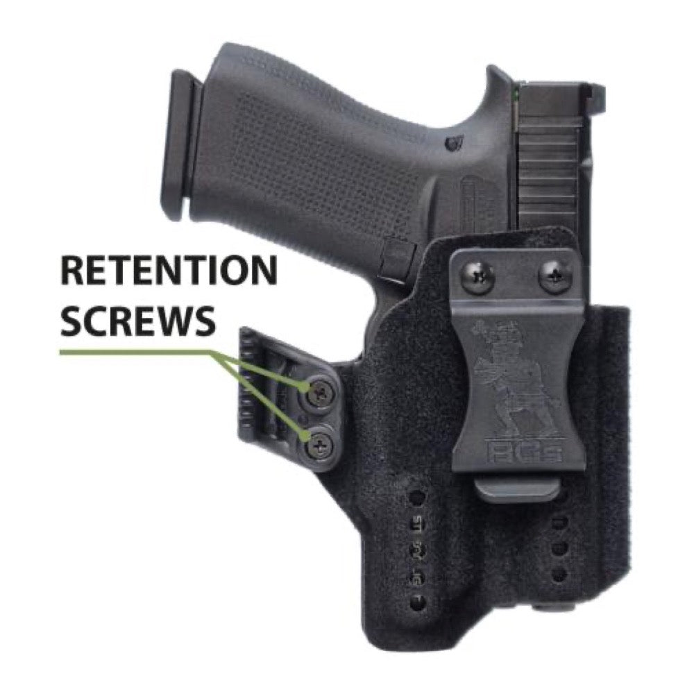 BGs IWB FOMI Clip in Schwarz an einem Renny Holster montiert