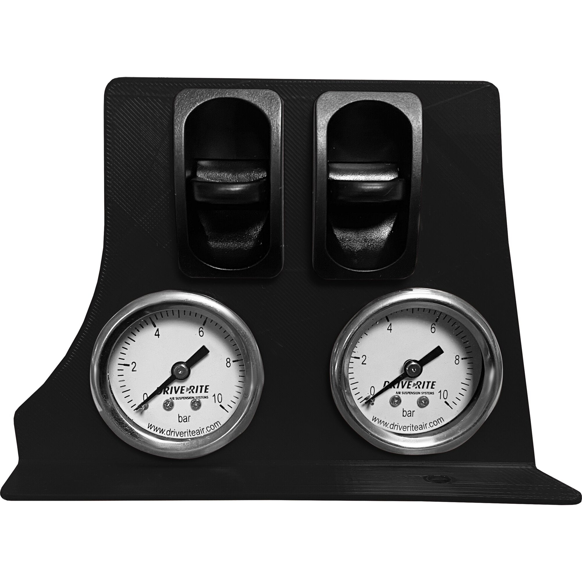 Schwarzes Bedienpanel mit zwei runden Druckmanometern von Drive-Rite in Bar-Skala, von Metallringen umrahmt, darüber zwei schwarze Hebel