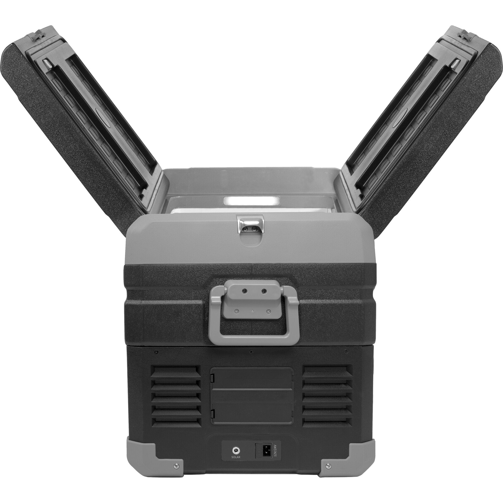 Kühlbox mit zwei geöffneten Deckeln, schwarzer robuster Korpus, seitliche Lüftungsschlitze und ein Anschlussfeld für Solar sowie 12V/24V