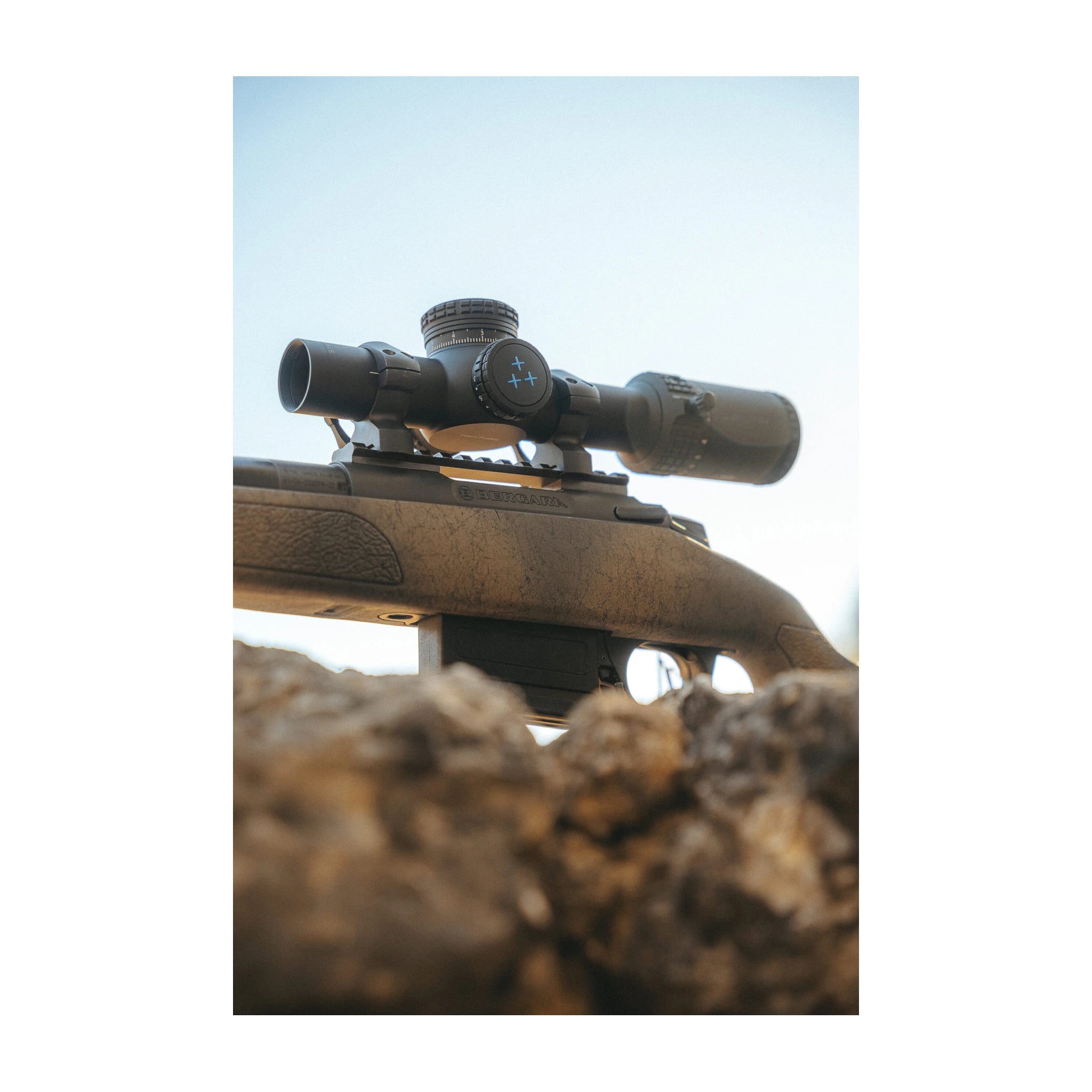Delta Optical Stryker HD 1–8×24 SFP – Montagebeispiel, Waffe und Montage nicht enthalten