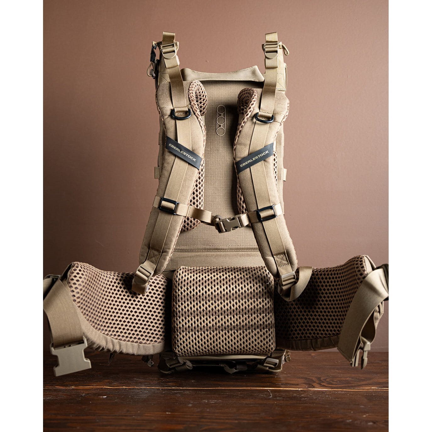 Eberlestock Mainframe II Dry Earth – Rahmen und Lastablage