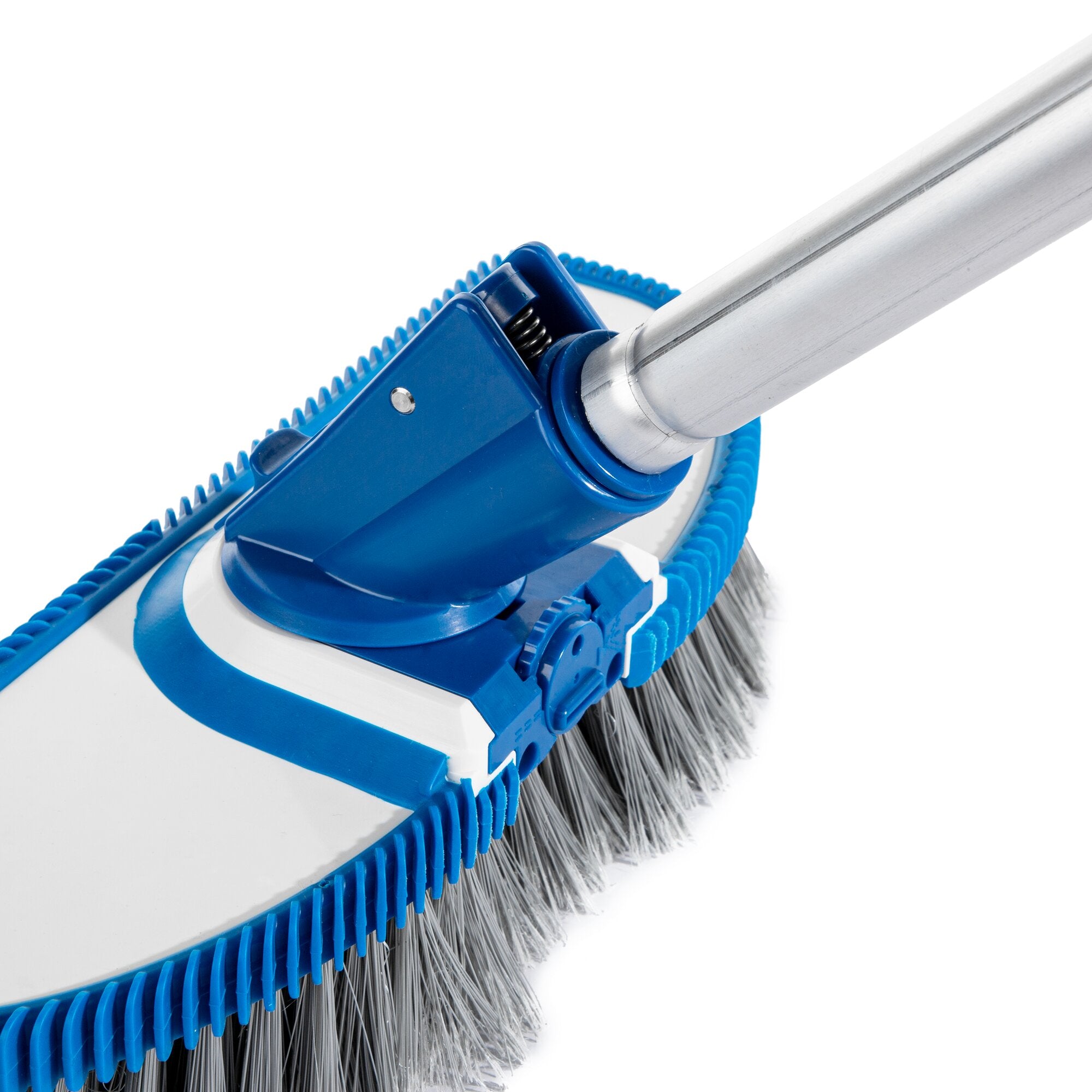 Detailaufnahme einer blauen Waschbürste Soft mit weichen grauen Borsten, sichtbarer Metallstange und Federmechanismus