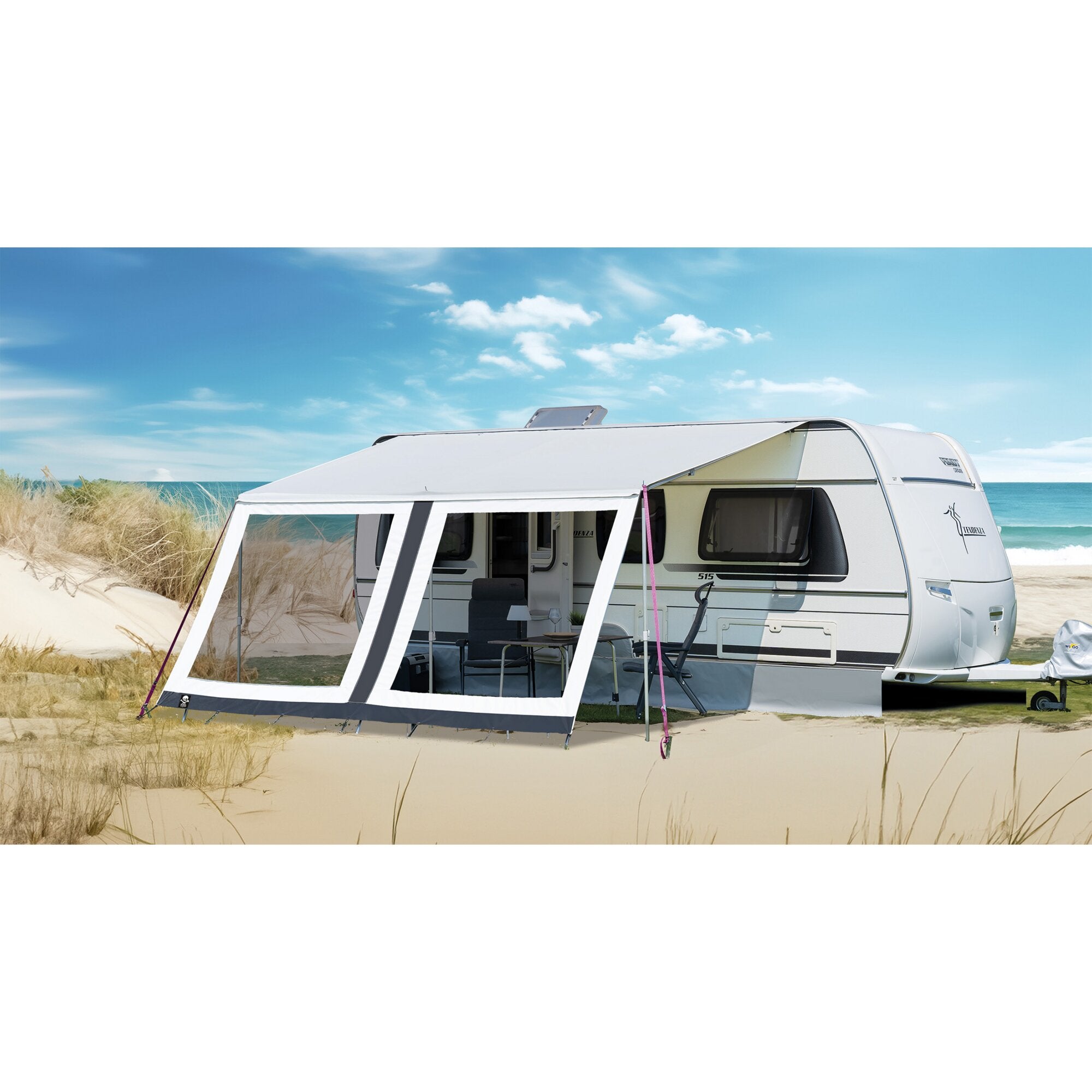 Vorderteil Basic für Sonnendach Breeze, 260 cm, Frontwand mit zwei großen transparenten Fenstern am Wohnwagen am Strand