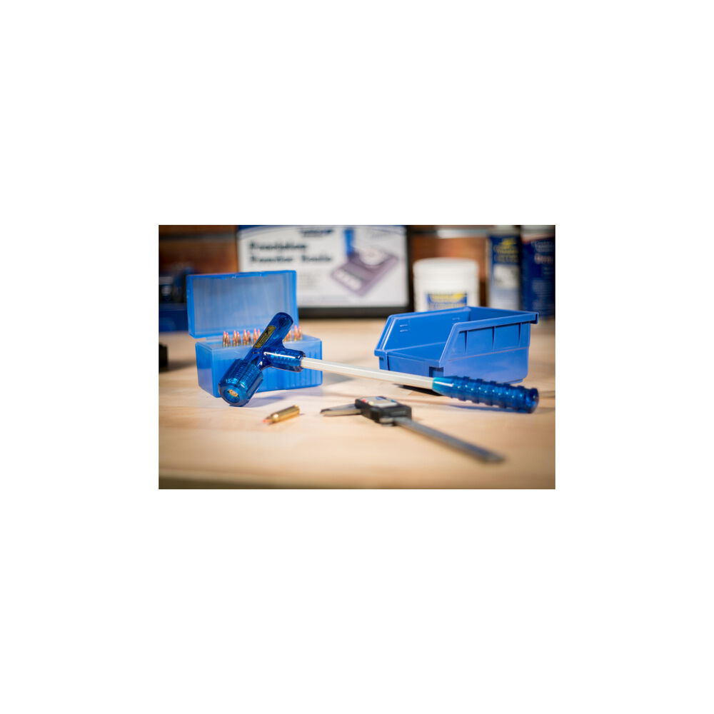 Frankford Arsenal 836017 Quick-n-EZ Impact Geschosszieher auf einer Wiederlade-Werkbank