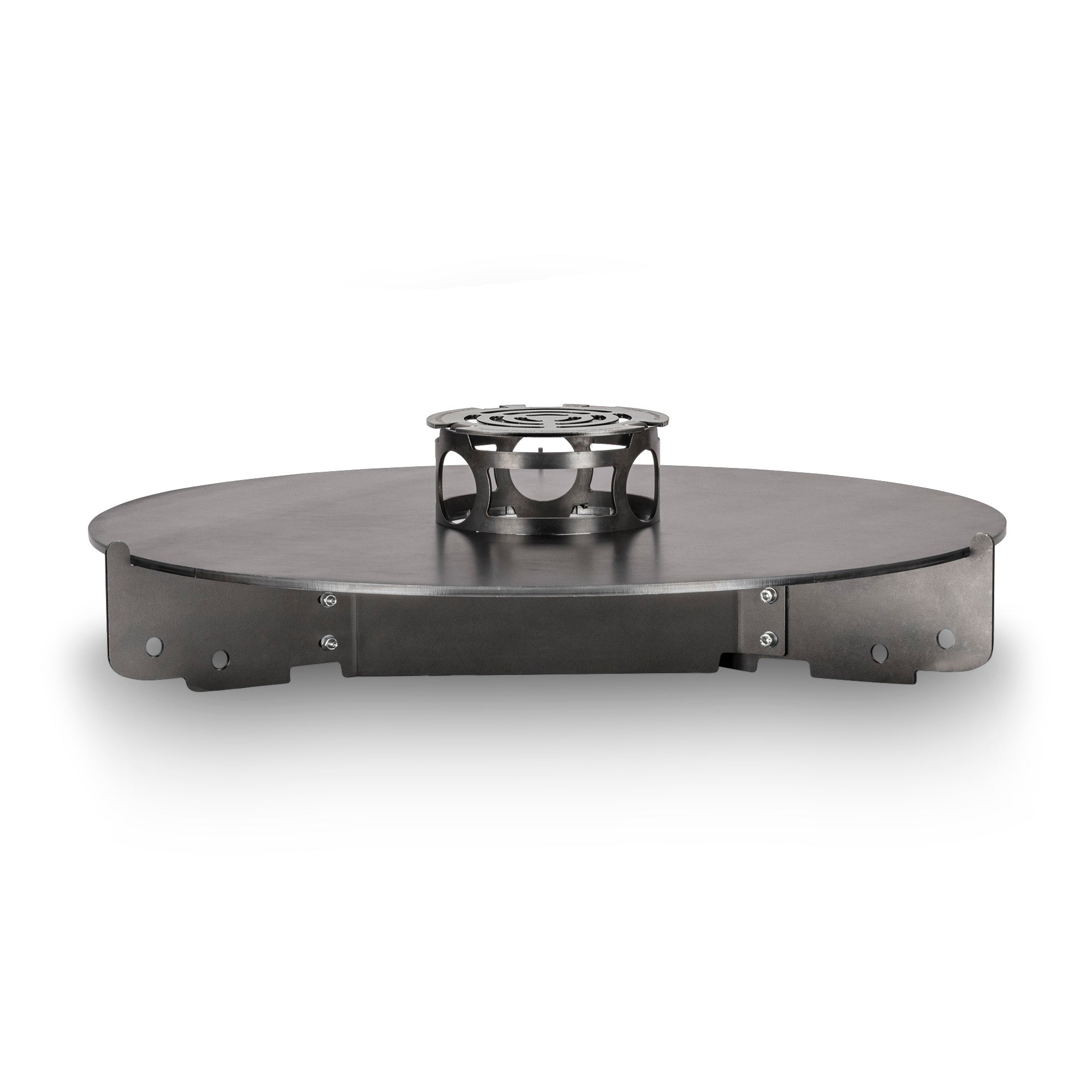 Runde schwarze Petromax Grillplatte aus Metall mit zentralem Brennerhalter und stabilen Befestigungselementen, flach und.