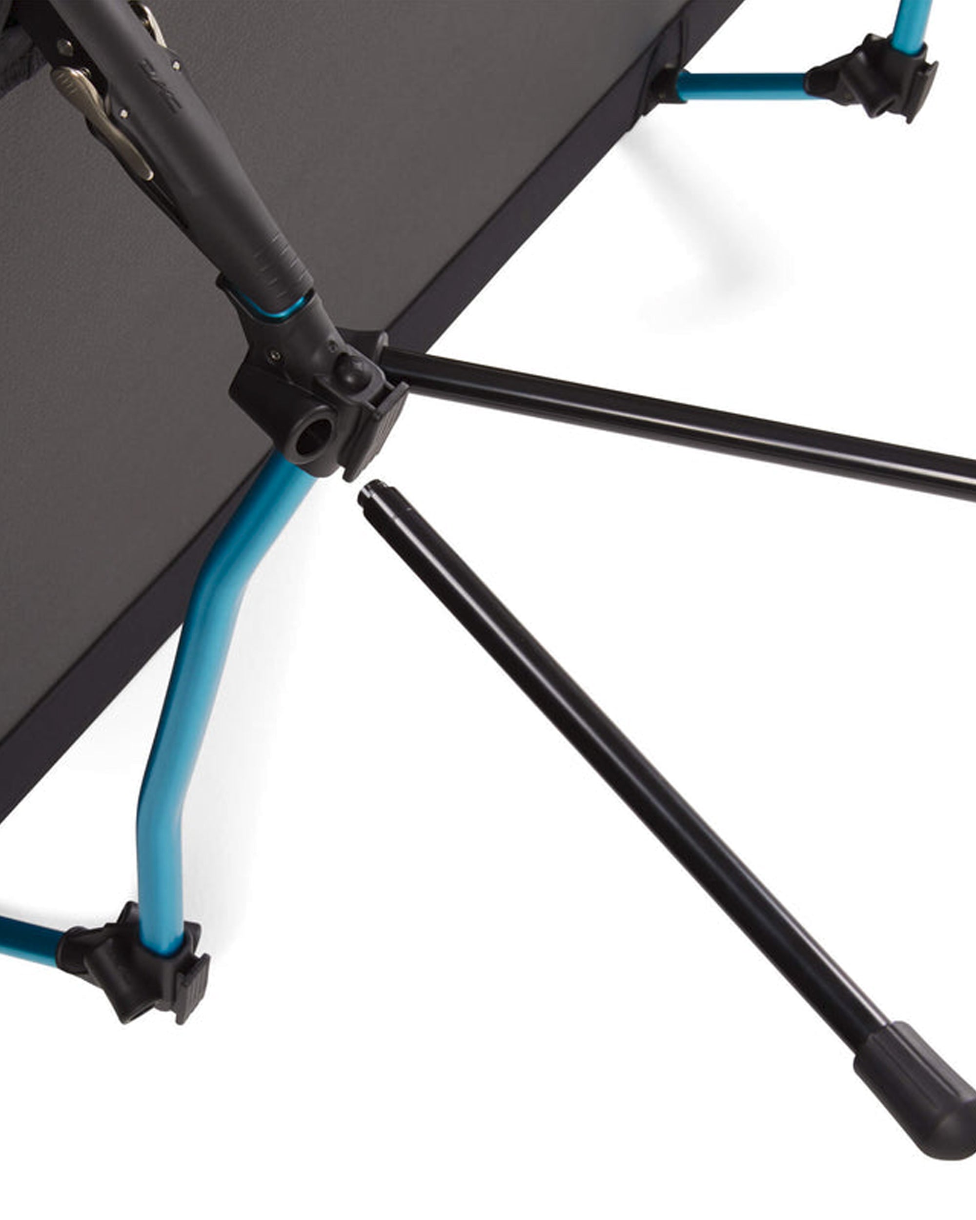Helinox Cot Max Convertible – Einsatz als komfortables Outdoor-Feldbett