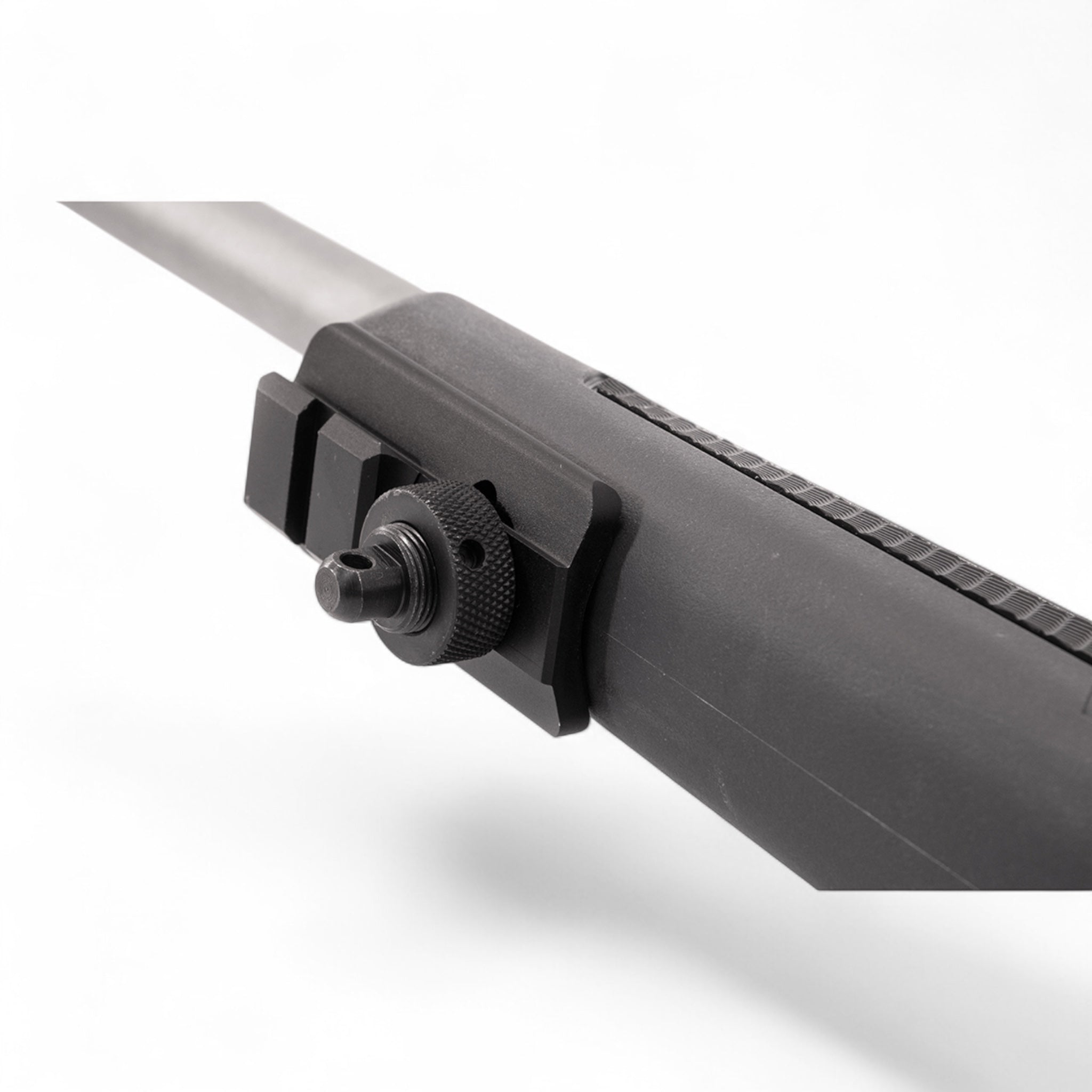 UTGUTG Adapter von Riemenbügelöse auf Picatinny - Black Raptor
