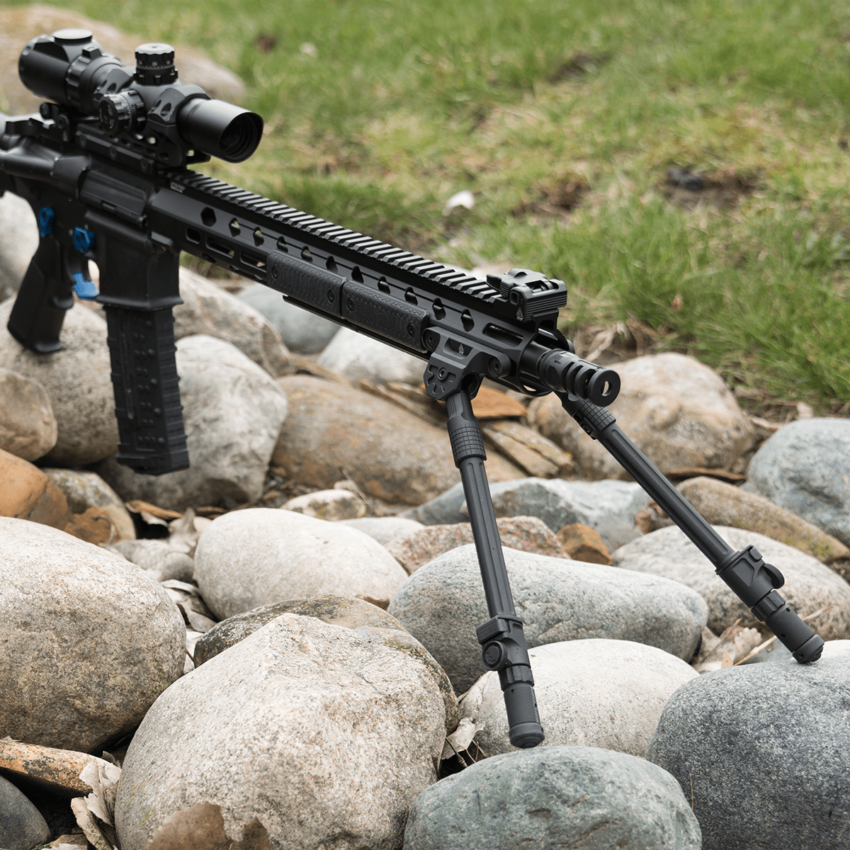 UTG Recon Flex II M-LOK Zweibein