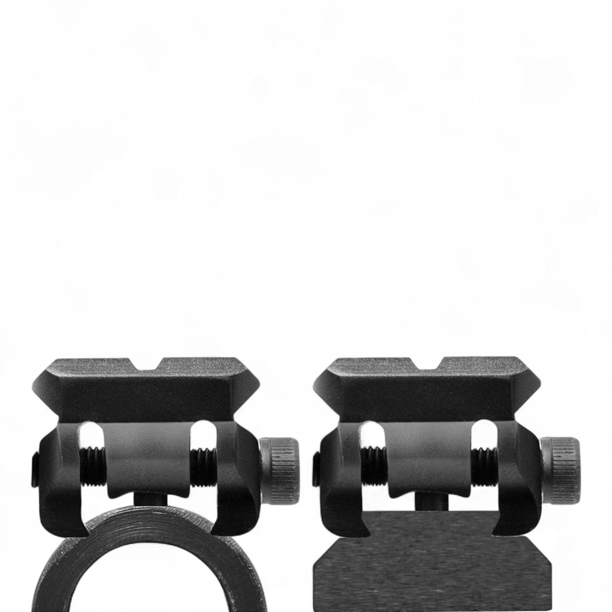 UTGUTG Universal Dovetail to Picatinny Adapter für 9–11 mm - Black Raptor