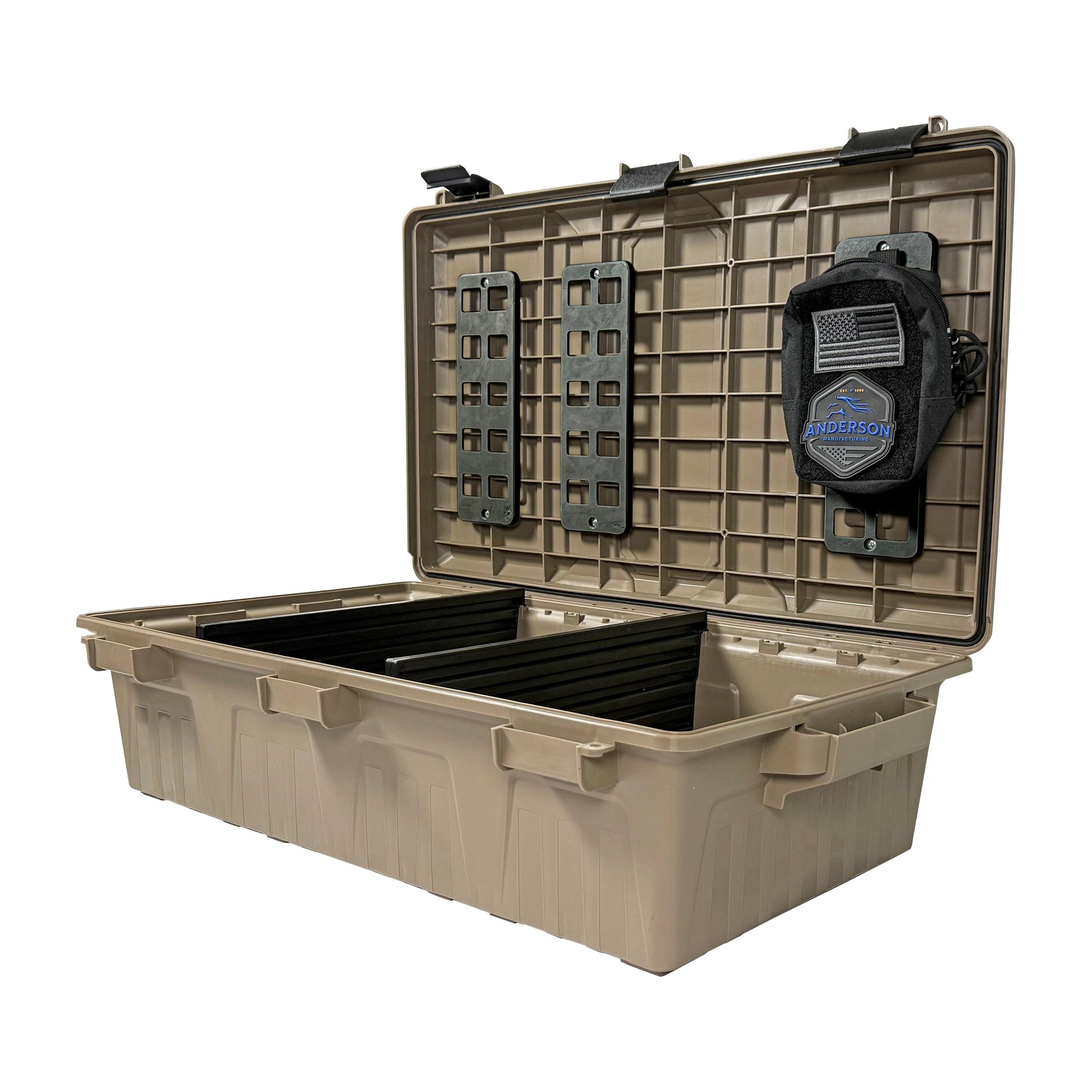 MTM ACDC50MP Panels im Deckel einer geöffneten Beispielbox; Box und Tasche nicht enthalten