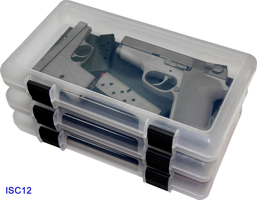 Drei transparente MTM ISC12 Lagerboxen übereinander; abgebildete Handfeuerwaffen und Zubehör sind nicht enthalten