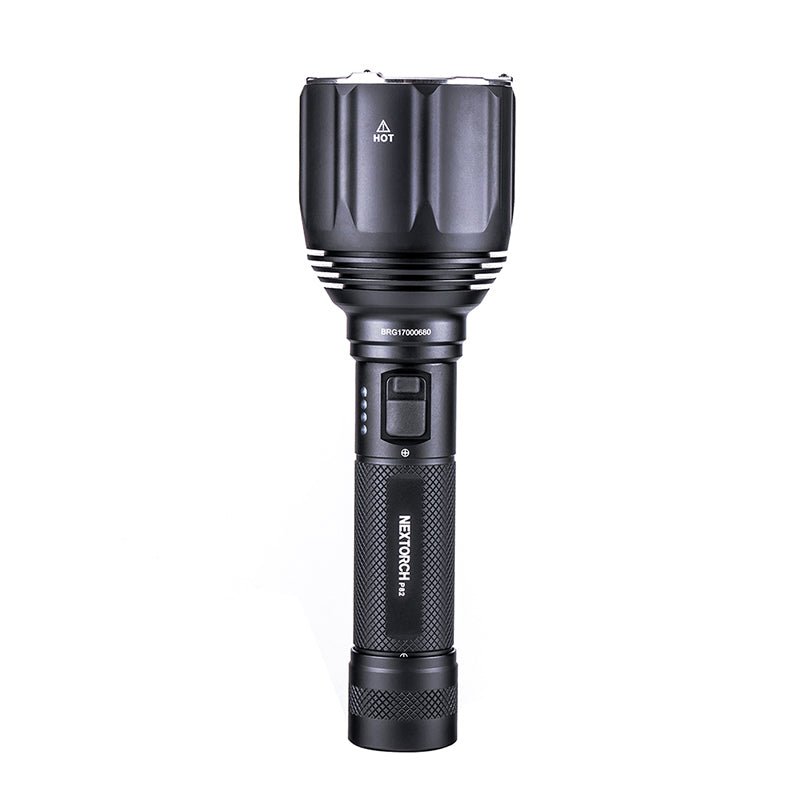 NEXTORCH P82 – Frontansicht der 1.200-Lumen Long-Range Taschenlampe