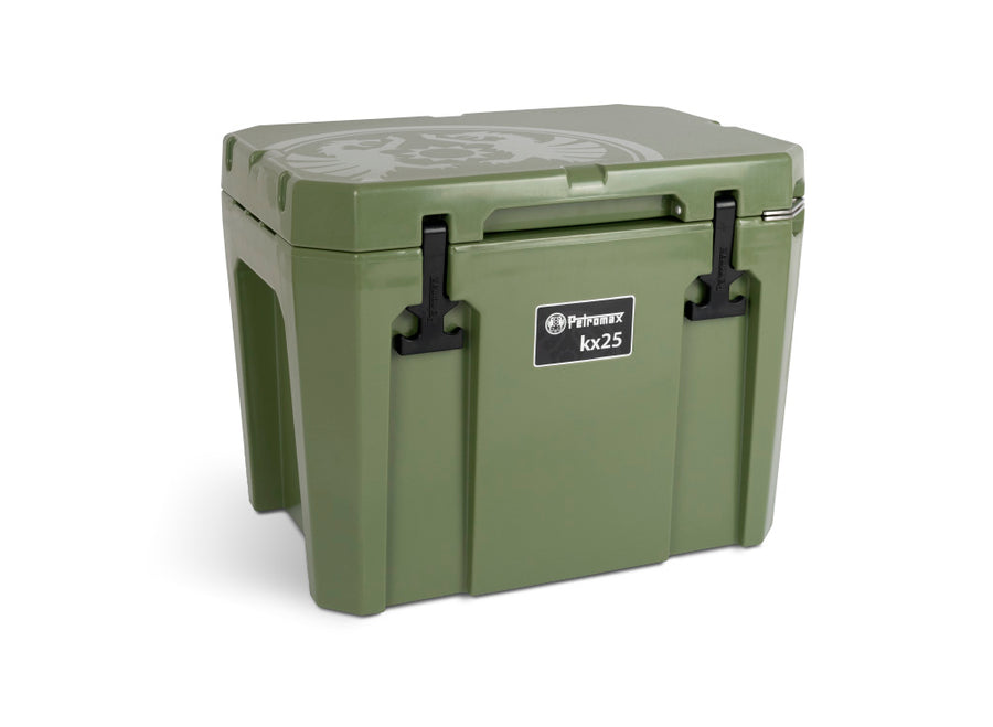 Petromax KX25 Passiv-Kühlbox 25 Liter Oliv – Frontansicht