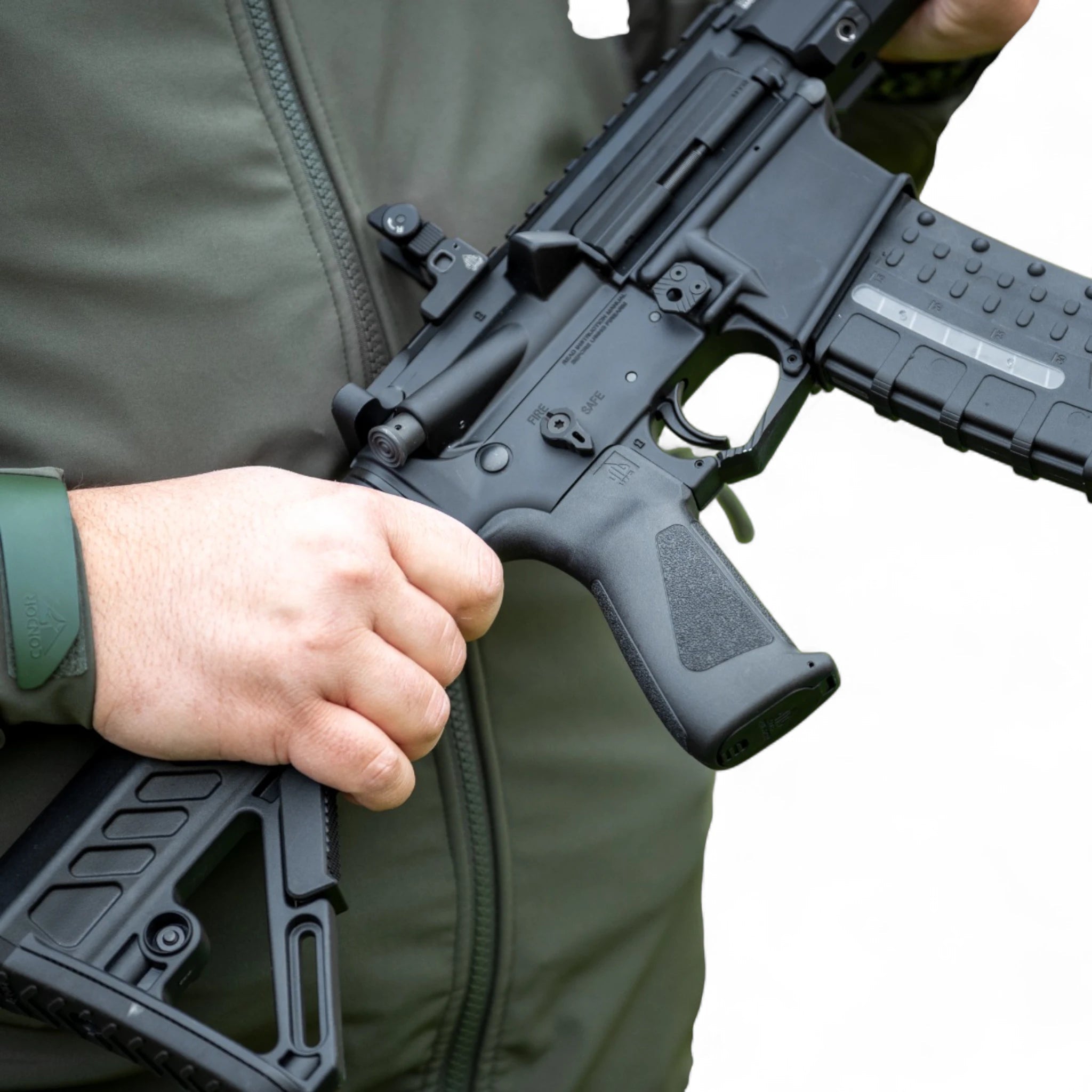 UTGUTG Ultra Slim Pistol Grip aus Polymer für AR Plattformen - Black Raptor