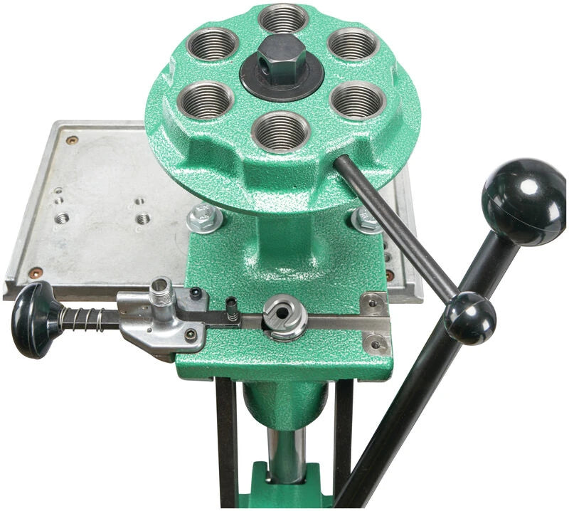 RCBS Turret Press mit sechs Stationen am Turretkopf im Detail